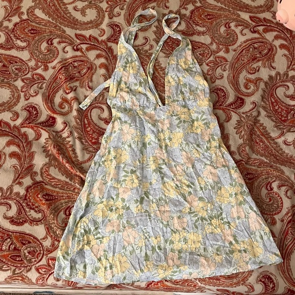 MOTEL ROCKS LEANA FLORAL DRESS - Picture 2 of 3